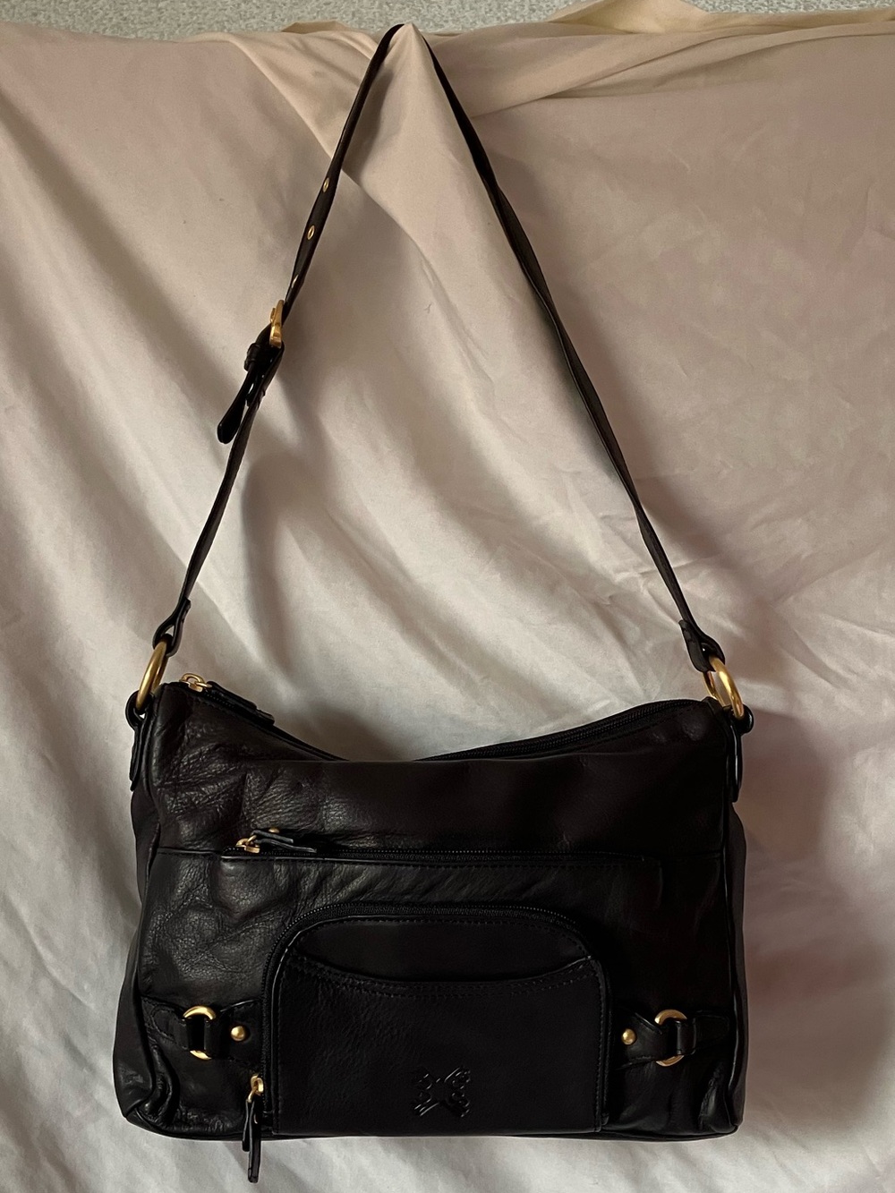 Stone Mountain Accessories Black Leather Shoulder Bag with Gold Hardware